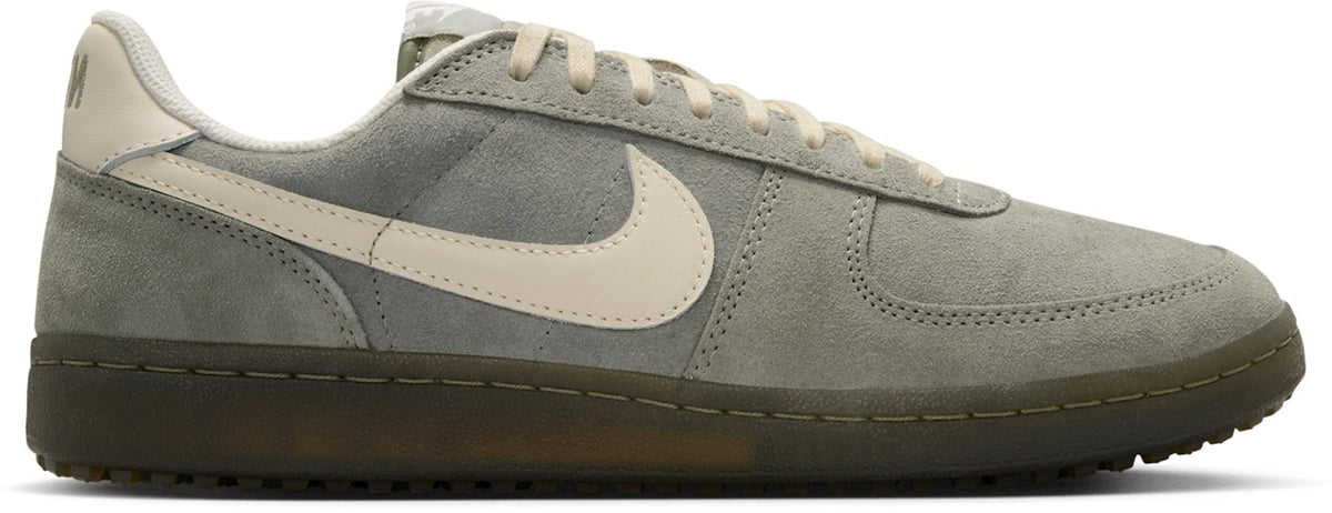 Nike Field General Light Army Natural